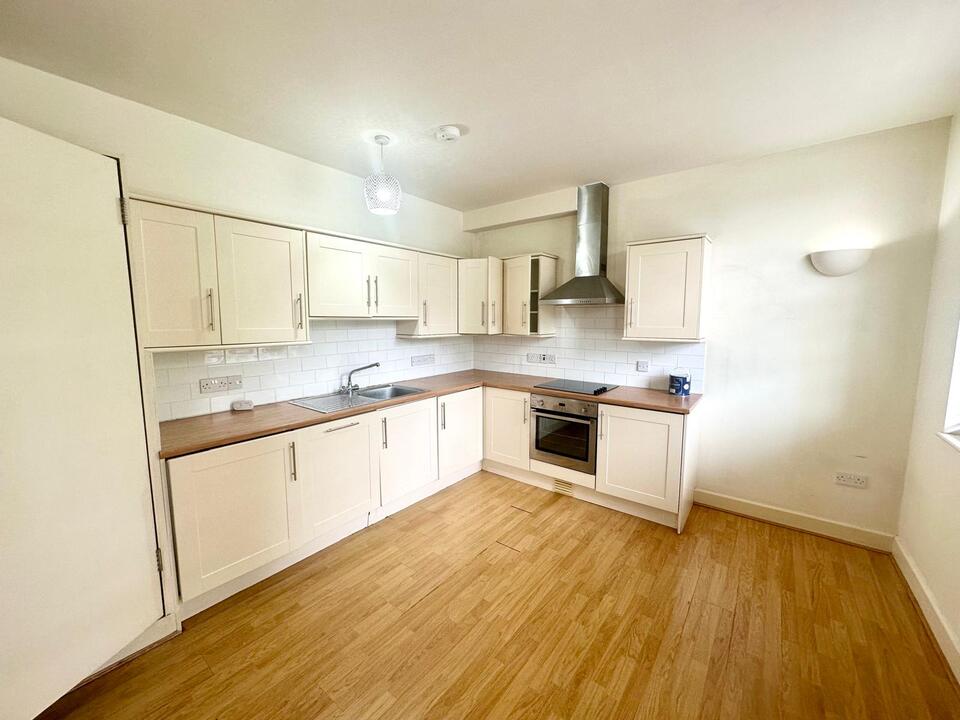 2 bed apartment to rent in New Road, Rochester  - Property Image 2