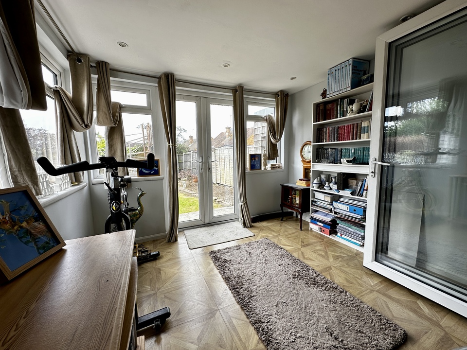 4 bed detached house to rent in Shernolds, Maidstone  - Property Image 6