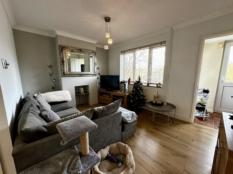 Semi-detached house to rent in Amethyst Avenue, Chatham  - Property Image 2