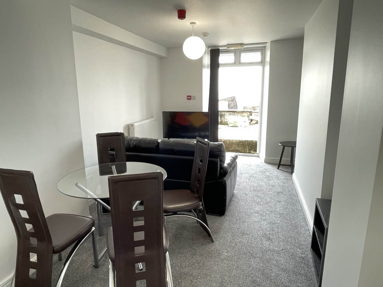 2 bed flat to rent in Trafalgar Place, Brynmill  - Property Image 9