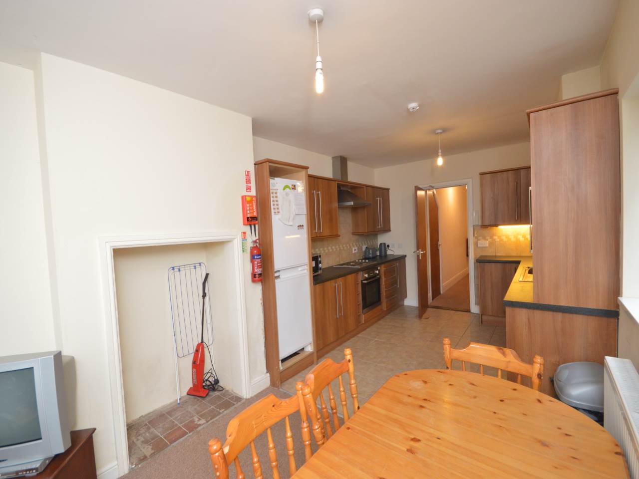 2 bed flat to rent in Brynymor Crescent, Uplands 5
