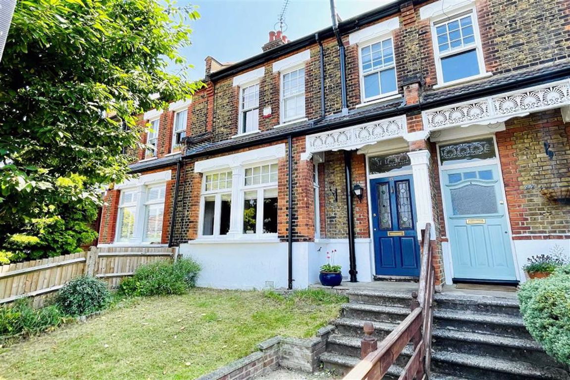 4 bed terraced house for sale in Cleanthus Road, Shooters Hill  - Property Image 1