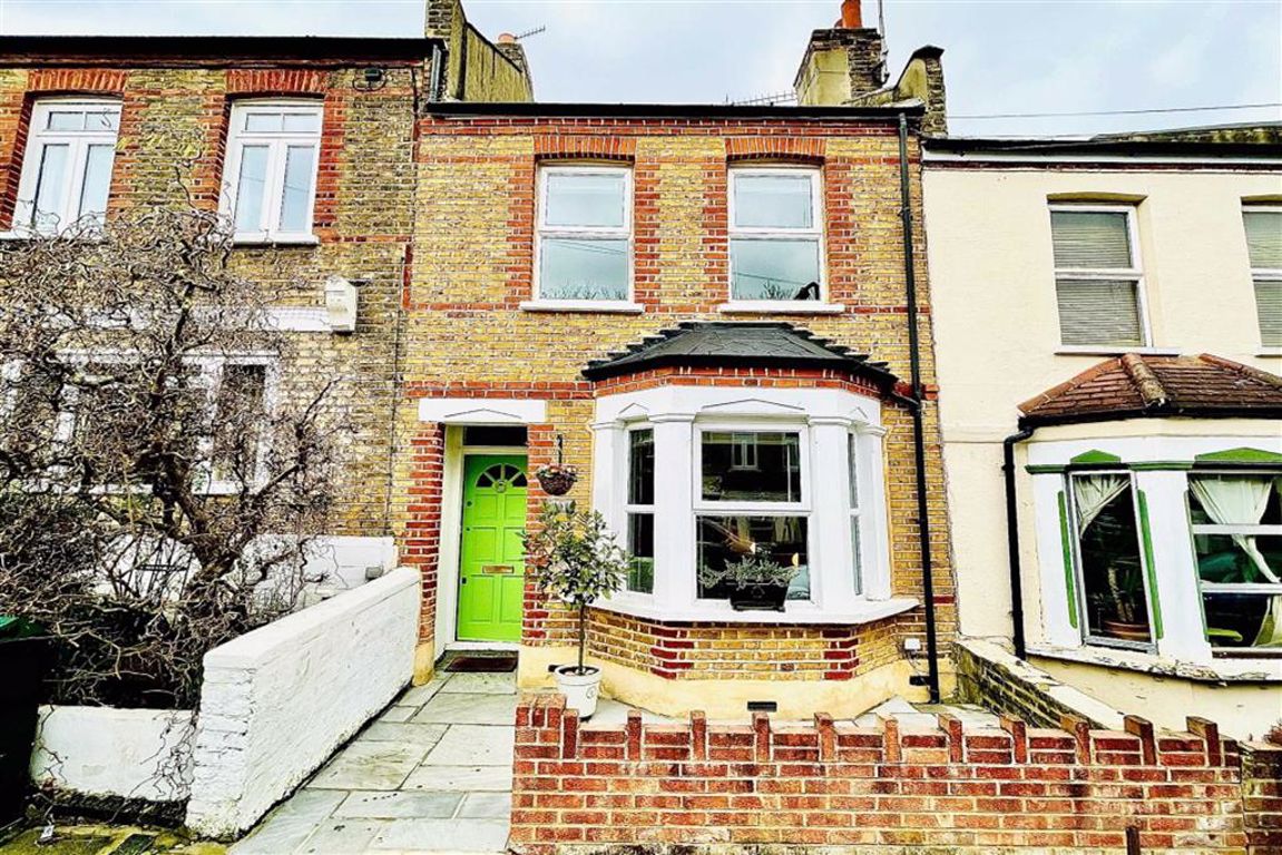 2 bed terraced house for sale in Roydene Road, Plumstead - Property Image 1