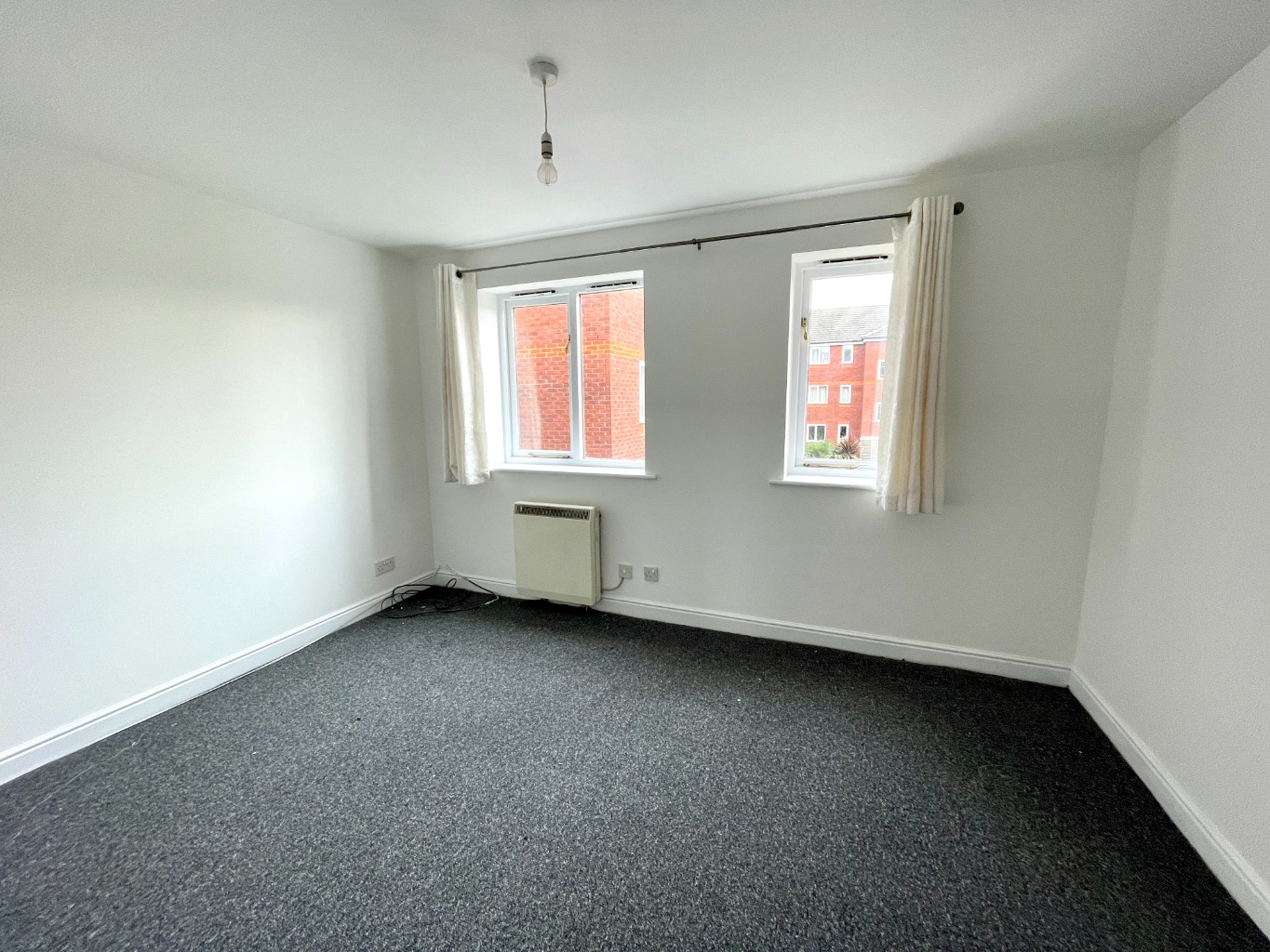 1 bed flat to rent in Harlinger Street, London  - Property Image 5