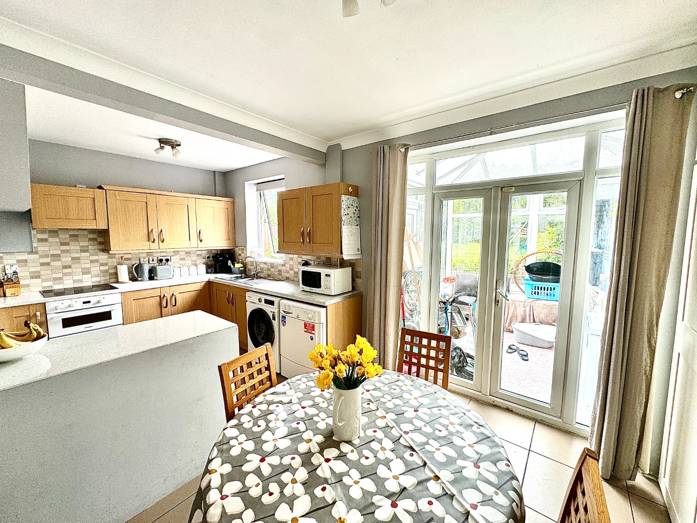 3 bed semi-detached house for sale in Voce Road, London  - Property Image 5