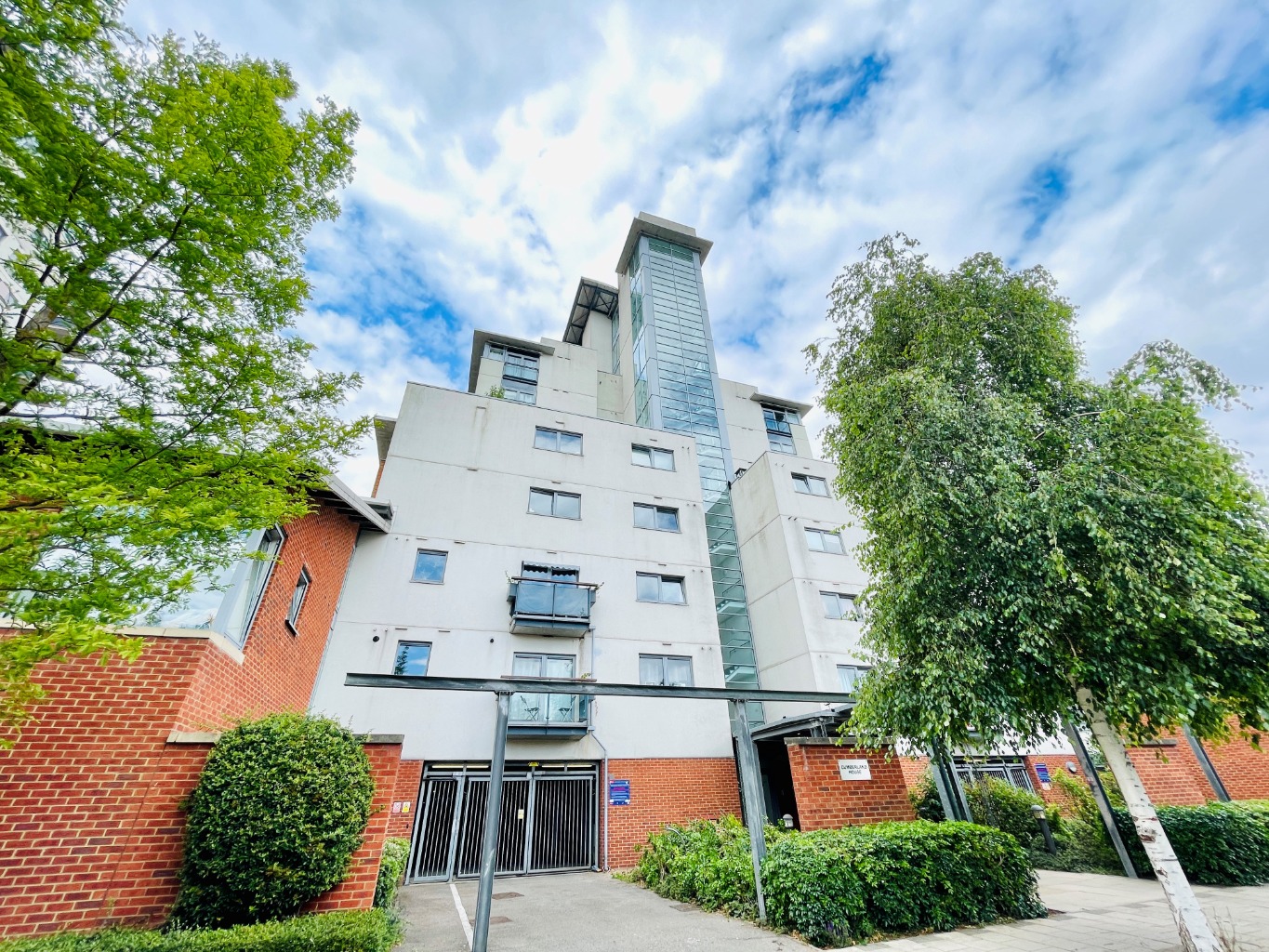 2 bed flat to rent in Erebus Drive, London - Property Image 1