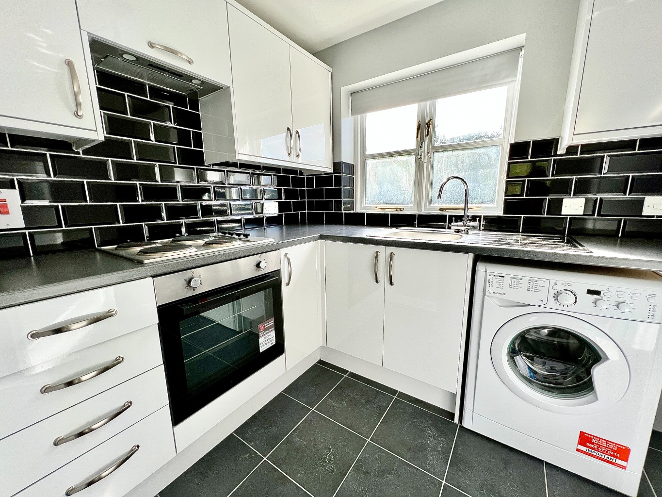 Beaumont Gibbs are offering this beautifully refurbished one bedroomed first floor maisonette to let. Situated in a cul-de-sac location in Plumstead, not far off Plumstead High Street, the property is offered on an unfurnished basis and is available for immediate occupancy.