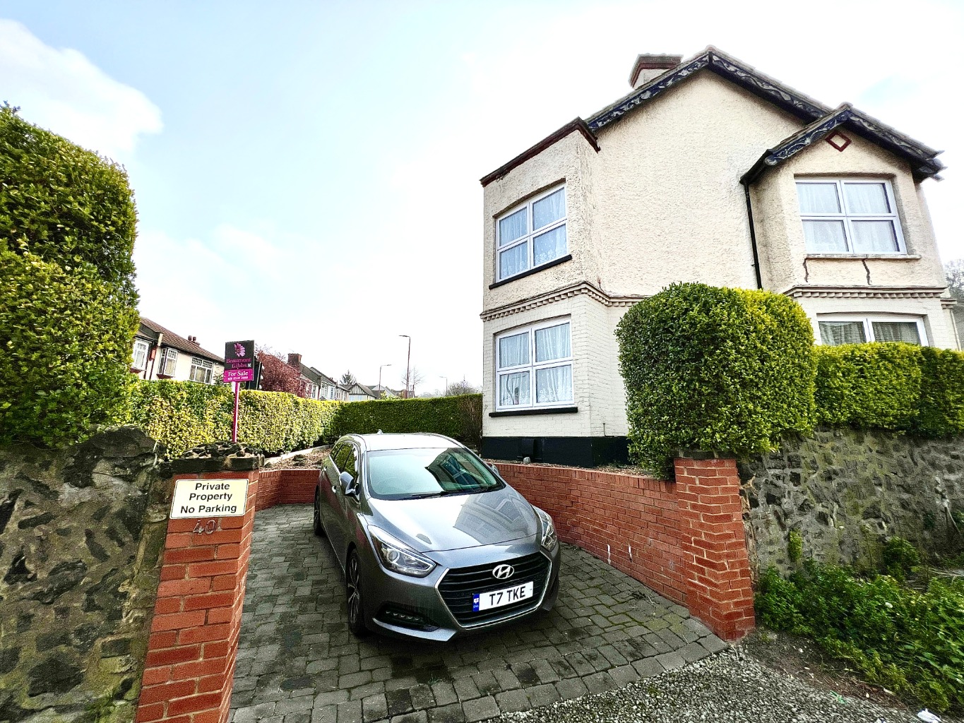 3 bed end of terrace house for sale in Bostall Hill, London  - Property Image 1