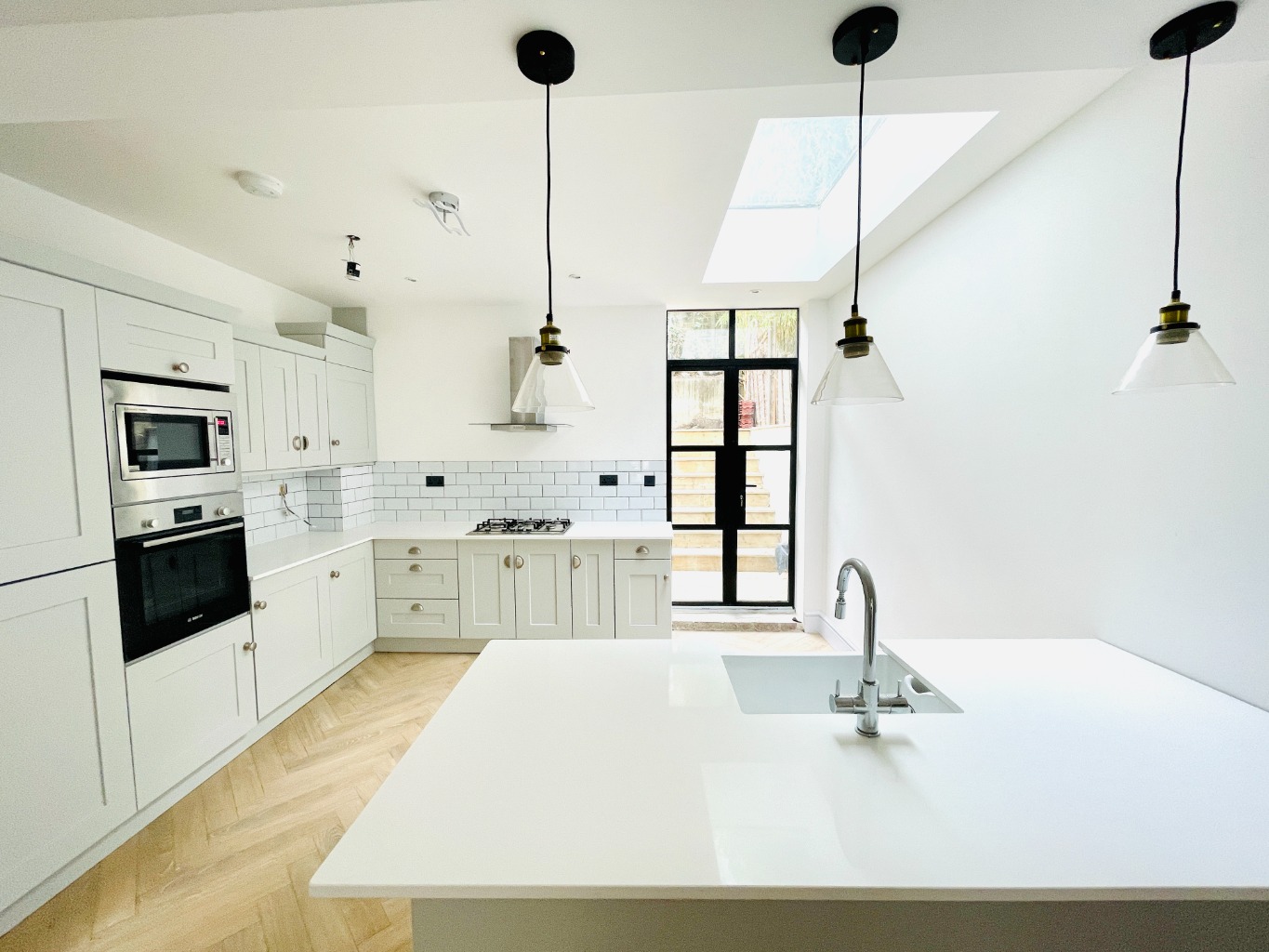 4 bed terraced house for sale in Roydene Road, London  - Property Image 1