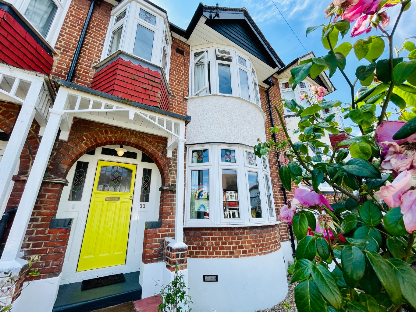 3 bed terraced house for sale in Chelsworth Drive, London - Property Image 1