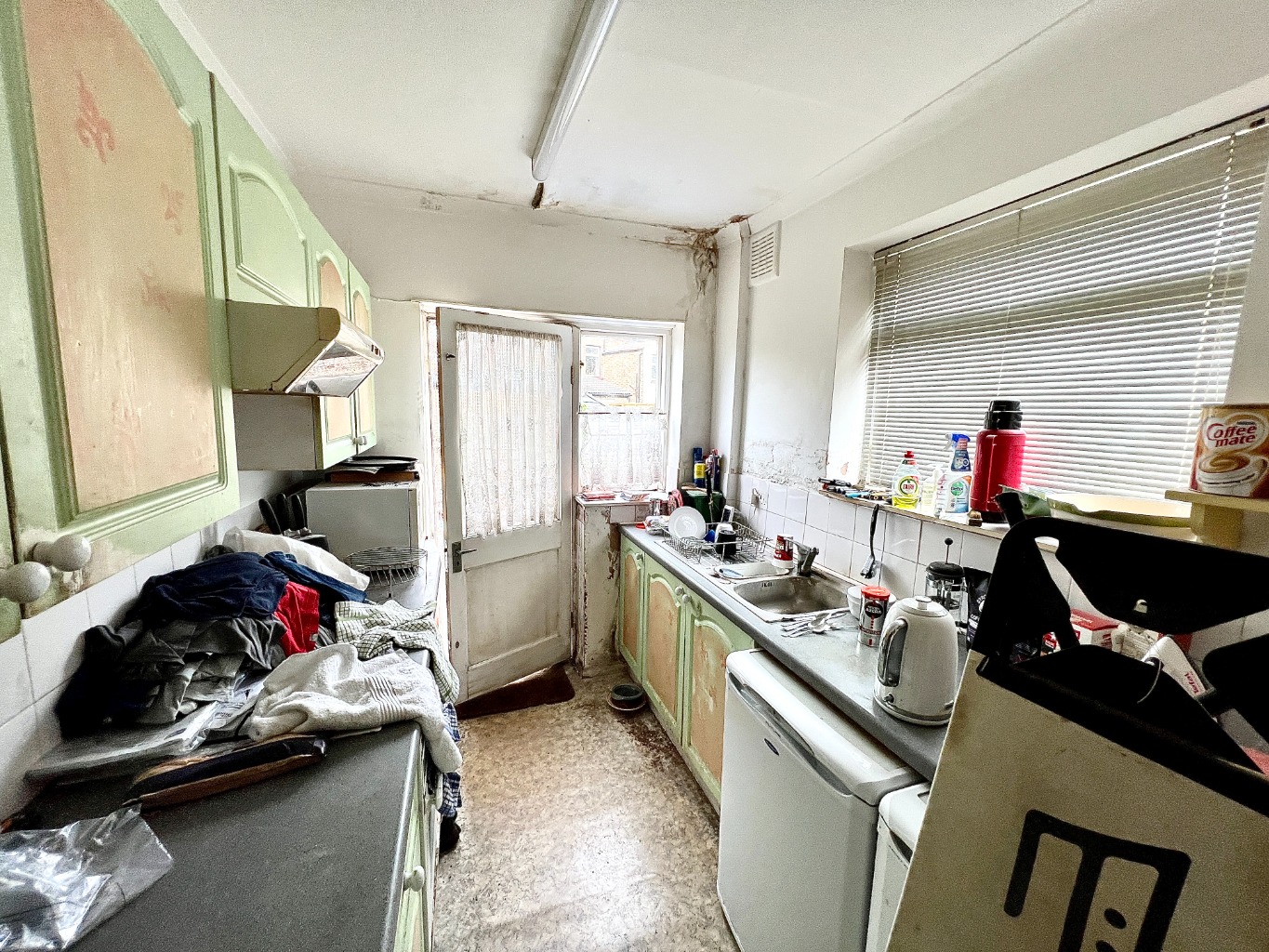 3 bed semi-detached house for sale in Camdale Road, London  - Property Image 5