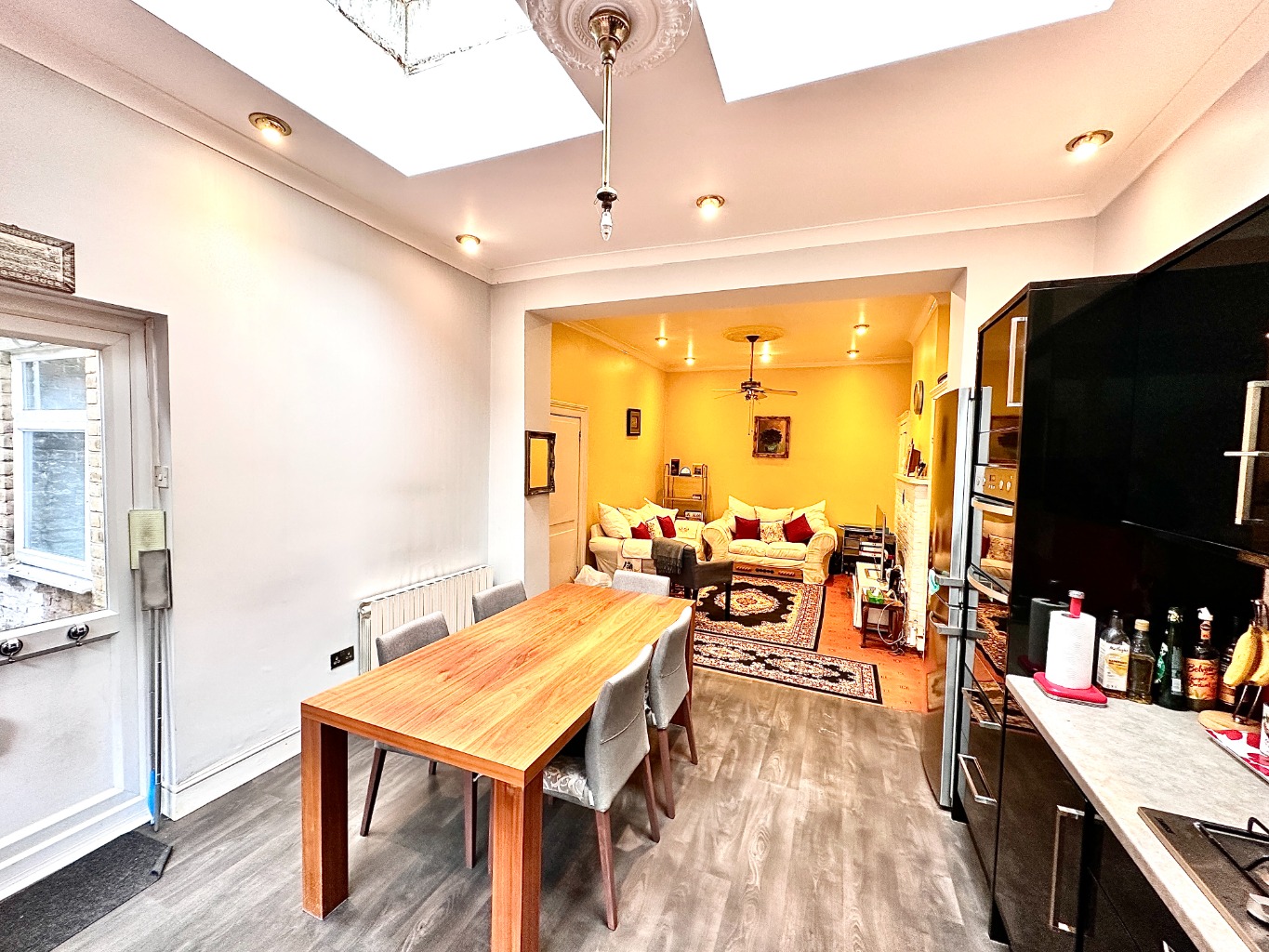6 bed terraced house for sale in Vicarage Park, London  - Property Image 10