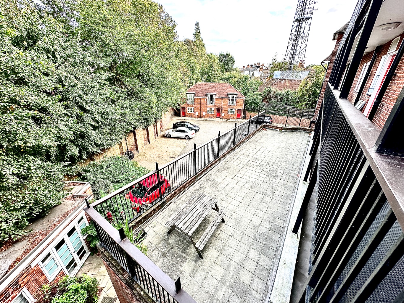 2 bed flat for sale in Eaglesfield Road, London  - Property Image 16
