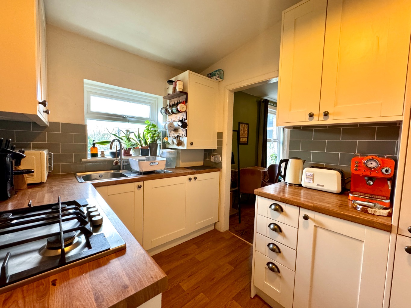 2 bed maisonette for sale in Plumstead  - Property Image 9