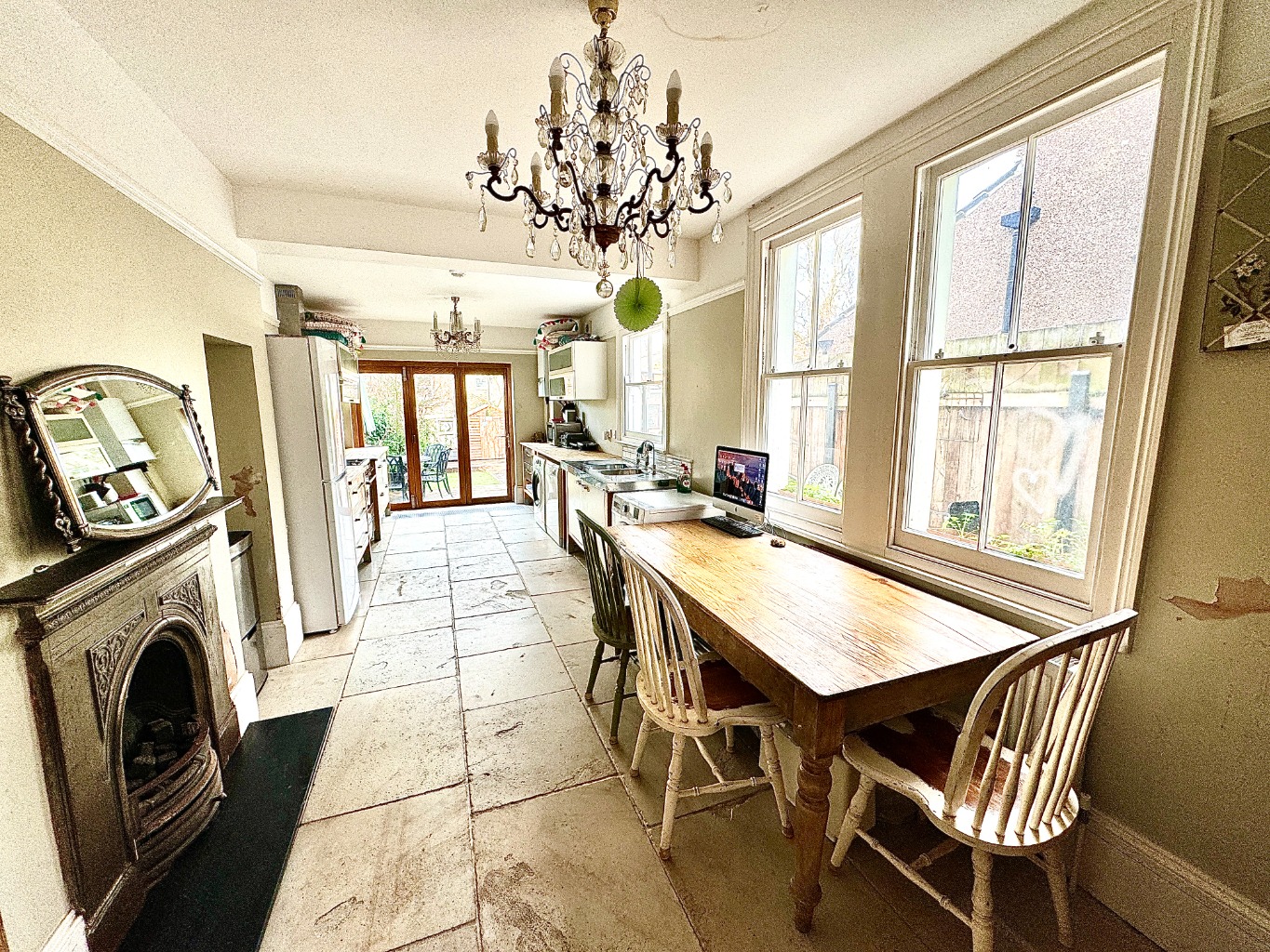 3 bed terraced house for sale in Plumstead  - Property Image 2