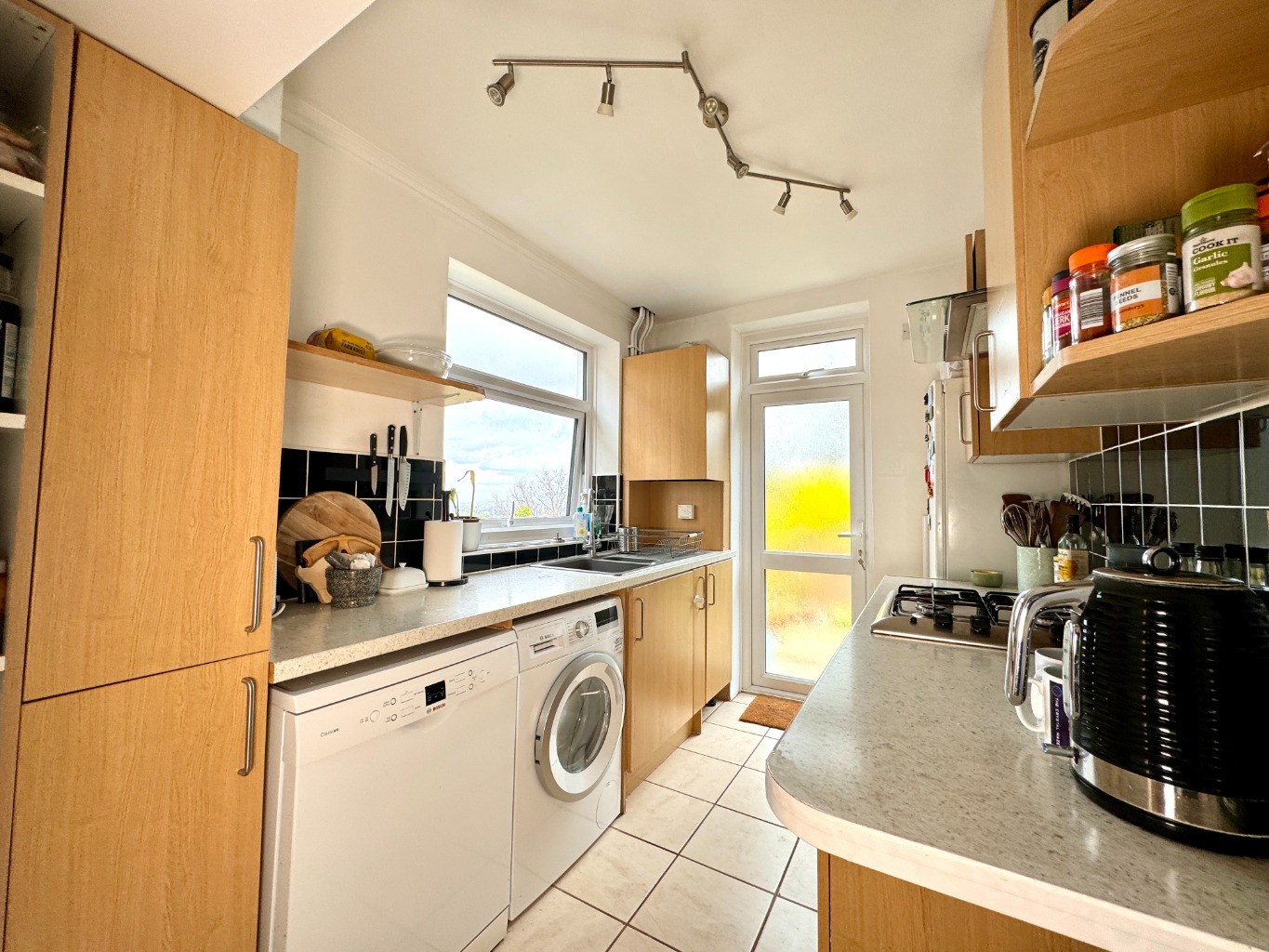 3 bed semi-detached house for sale in Shooters Hill  - Property Image 7
