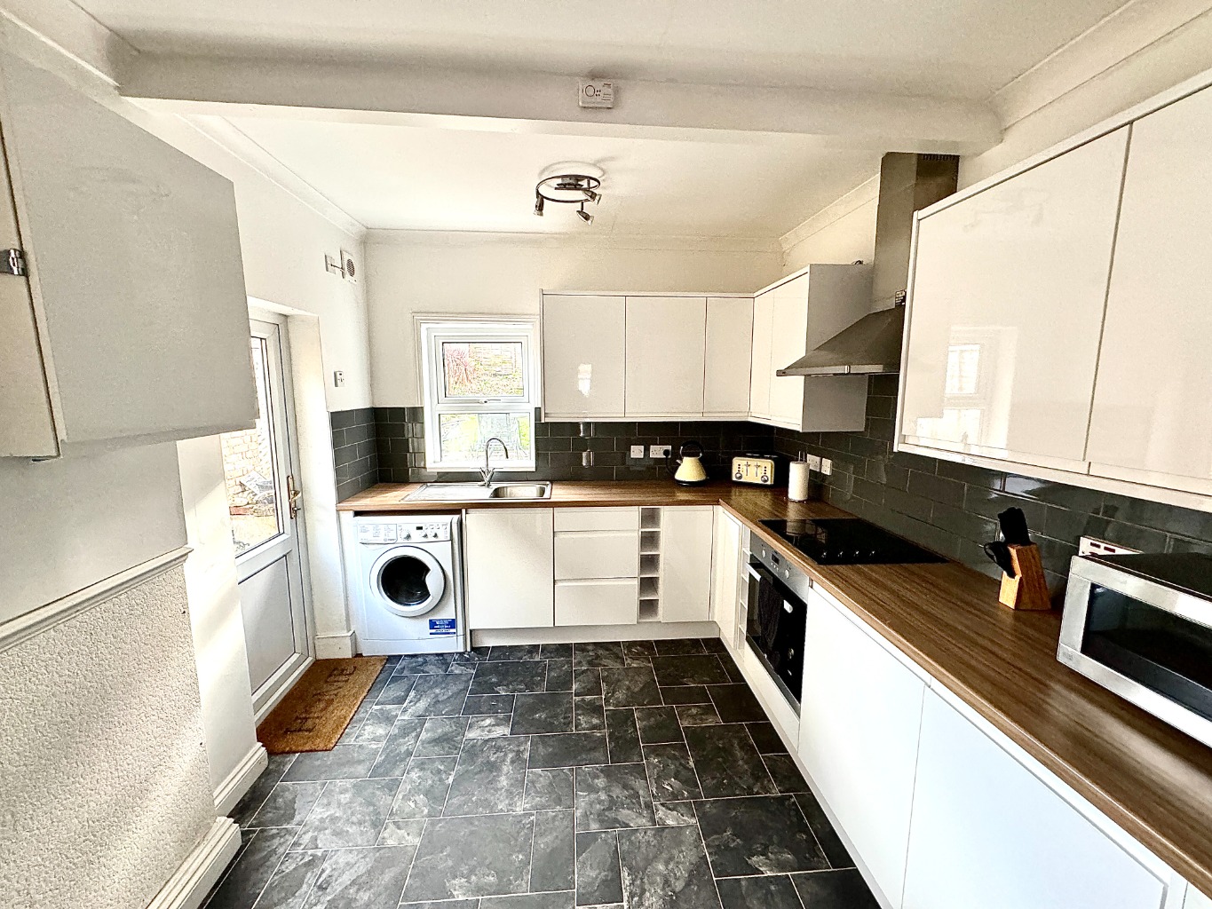 3 bed terraced house for sale in Plumstead  - Property Image 6