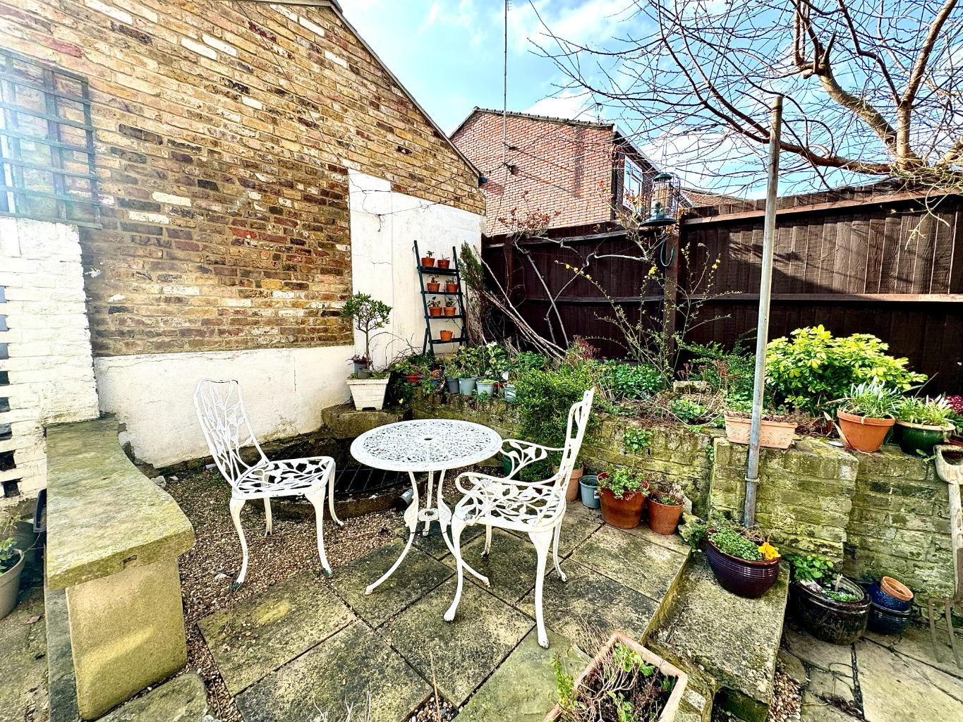 1 bed ground floor maisonette for sale, Woolwich  - Property Image 18