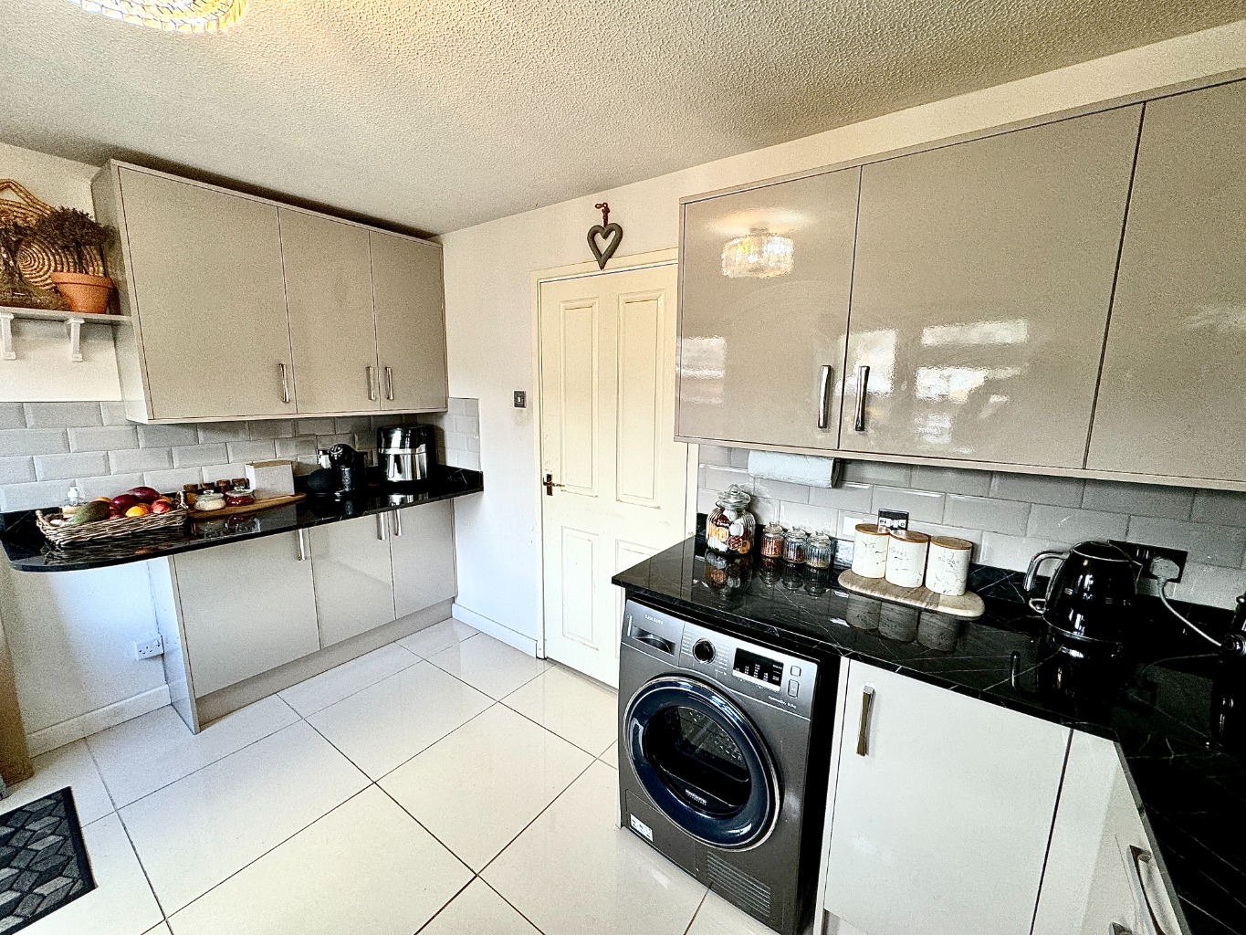 2 bed terraced house for sale in Thamesmead  - Property Image 10