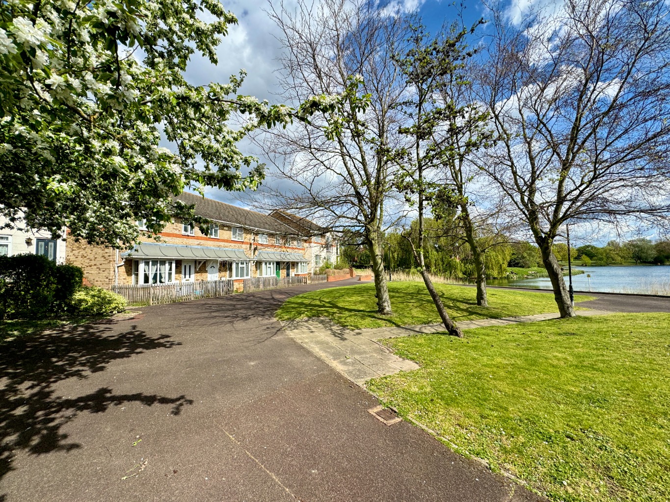 2 bed terraced house for sale in Thamesmead  - Property Image 14