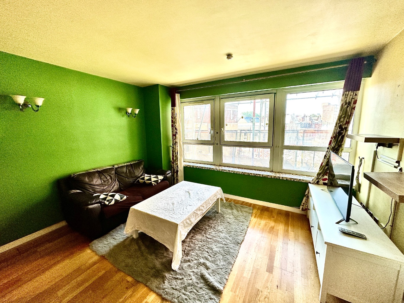 1 bed flat to rent in Calderwood Street, London  - Property Image 8