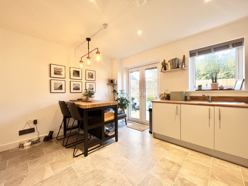 2 bed semi-detached house for sale in Broadsword Park, Ilchester  - Property Image 7