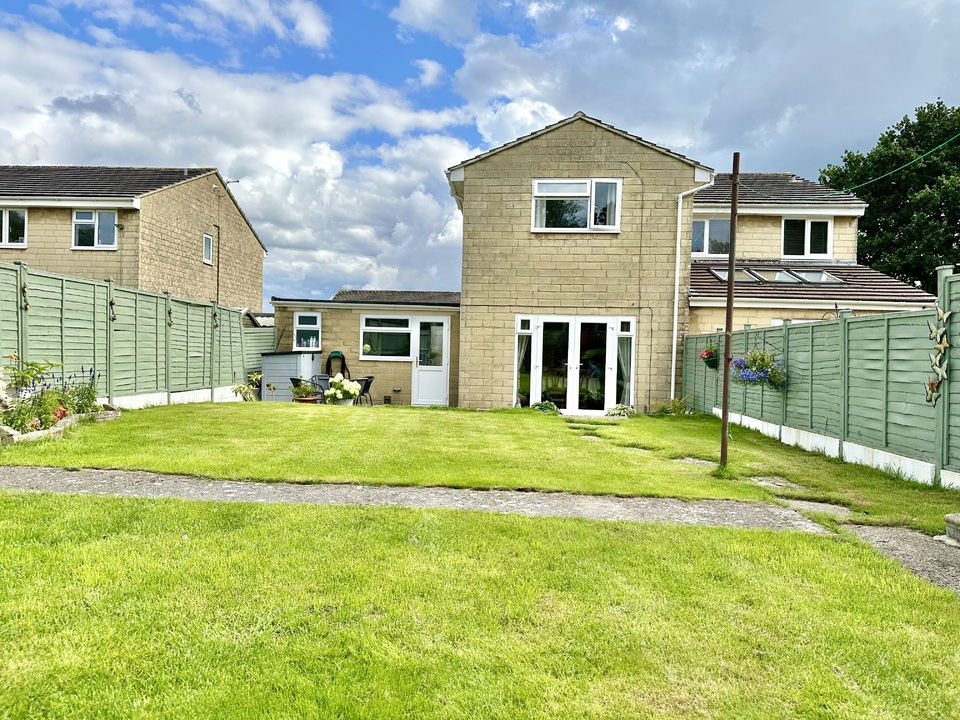 3 bed semi-detached house for sale in Westwood Drive, Frome  - Property Image 23