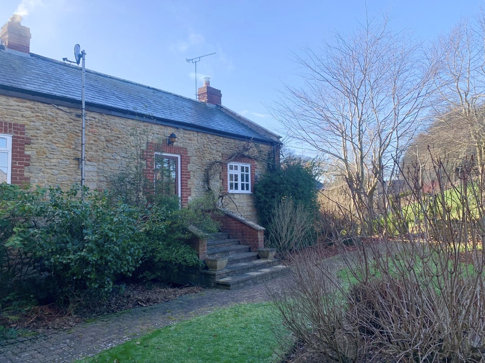 2 bed cottage for sale in Barwick Park, Yeovil  - Property Image 28