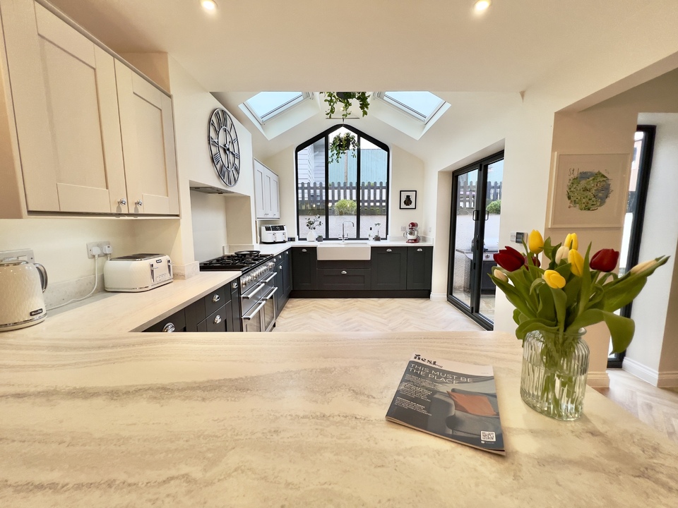 4 bed detached house for sale in Staunton Road, Minehead  - Property Image 8