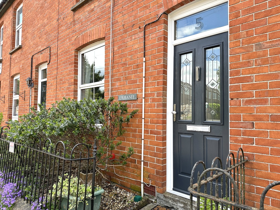 4 bed terraced house for sale in Turners Lane, Gillingham  - Property Image 2