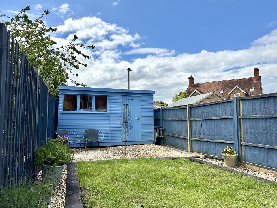 4 bed terraced house for sale in Turners Lane, Gillingham  - Property Image 19