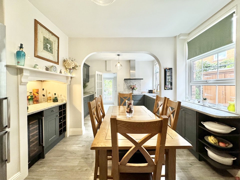 5 bed end of terrace house for sale in Clifton Terrace, Taunton  - Property Image 7