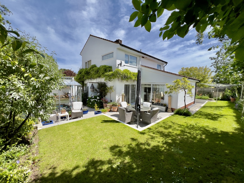 3 bed detached house for sale in Hurlstone Park, Porlock, Minehead  - Property Image 1