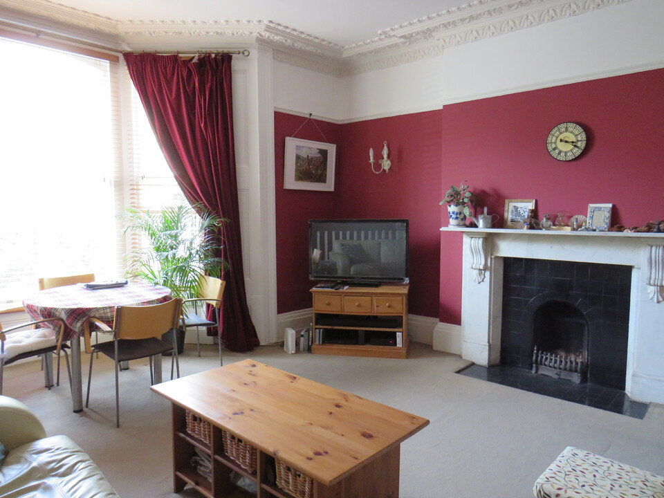 2 bed apartment to rent in Elliston Road, Bristol  - Property Image 5