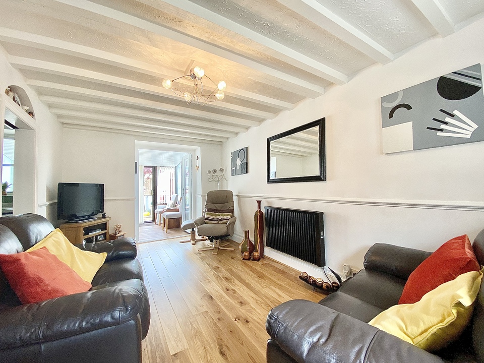 2 bed barn conversion for sale in East Chinnock, Yeovil  - Property Image 6