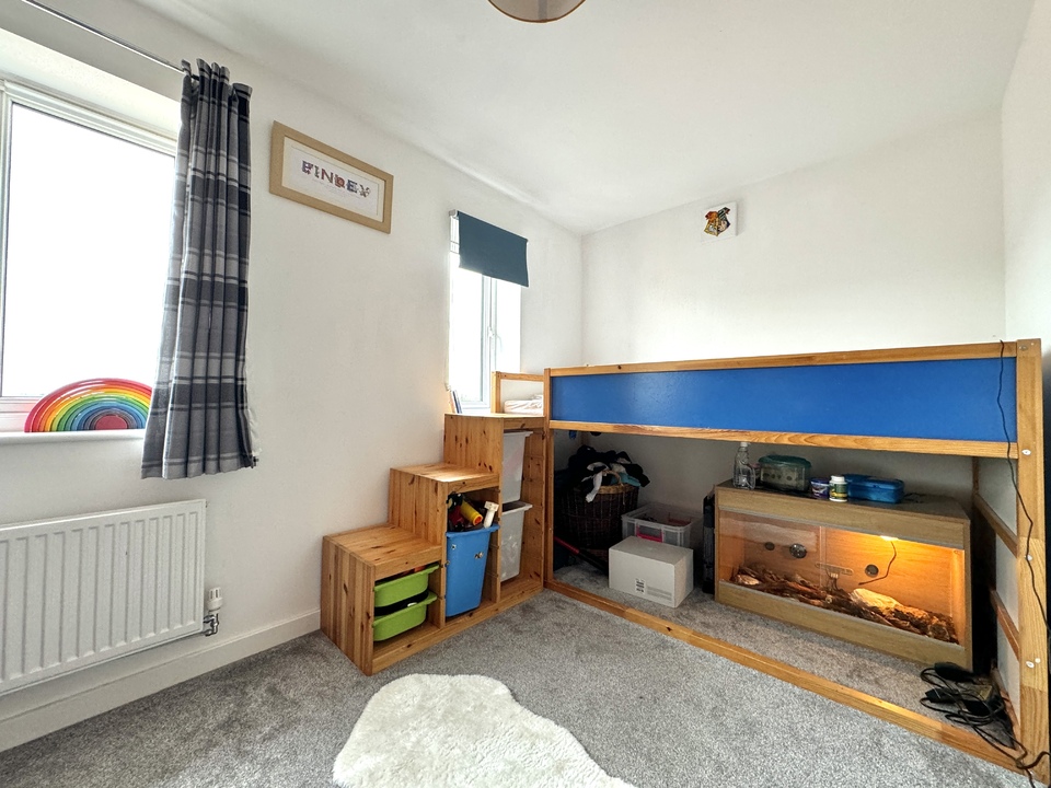 3 bed end of terrace house for sale in Campion Way, Bridgwater  - Property Image 8