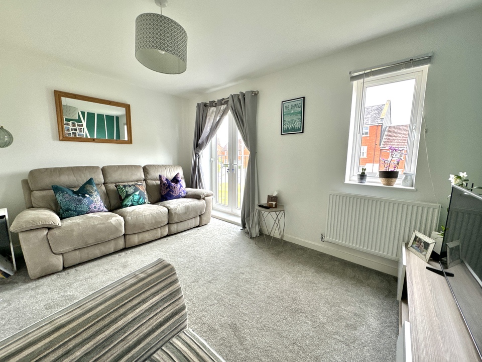 3 bed end of terrace house for sale in Campion Way, Bridgwater  - Property Image 4