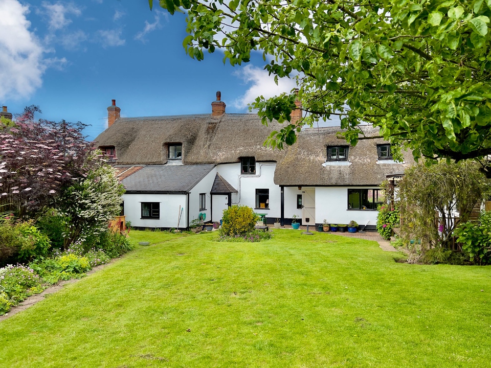 4 bed cottage for sale in Bridge Street, Williton  - Property Image 17