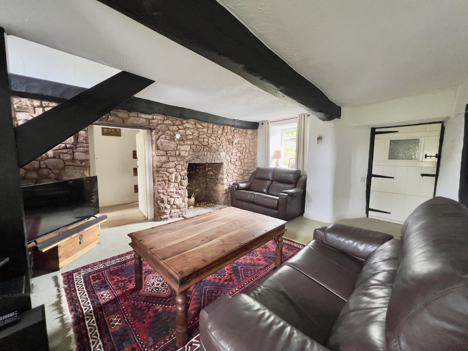 4 bed cottage for sale in Bridge Street, Williton  - Property Image 5