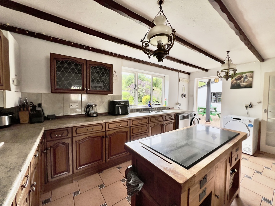 4 bed cottage for sale in Bridge Street, Williton  - Property Image 7