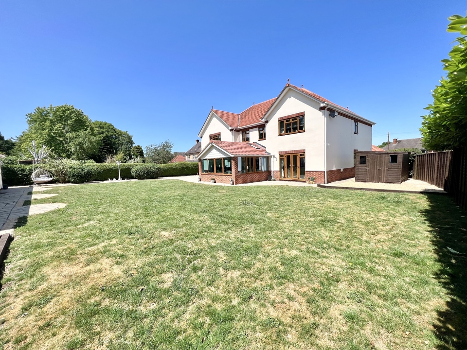 5 bed detached house for sale in Stoke Road, Taunton  - Property Image 25