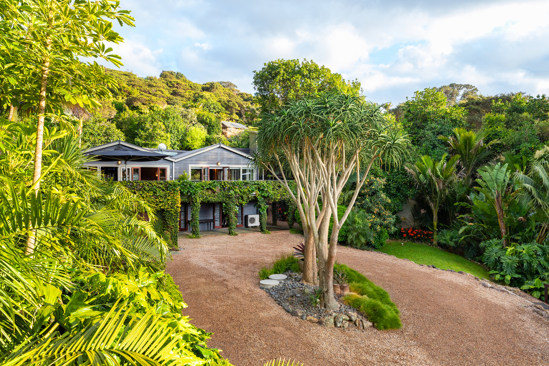 4 bed for sale in Palm Beach, Waiheke - Auckland  - Property Image 21