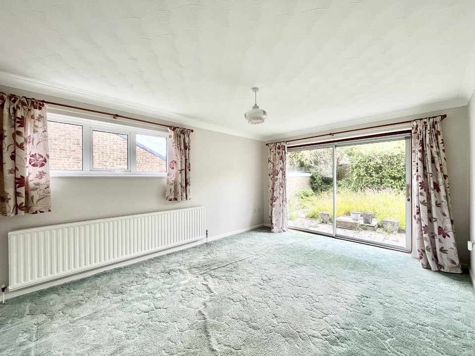 3 bed bungalow for sale in Lime Tree Avenue, Yeovil  - Property Image 6