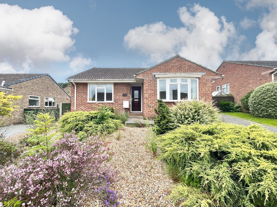 3 bed bungalow for sale in Lime Tree Avenue, Yeovil  - Property Image 16