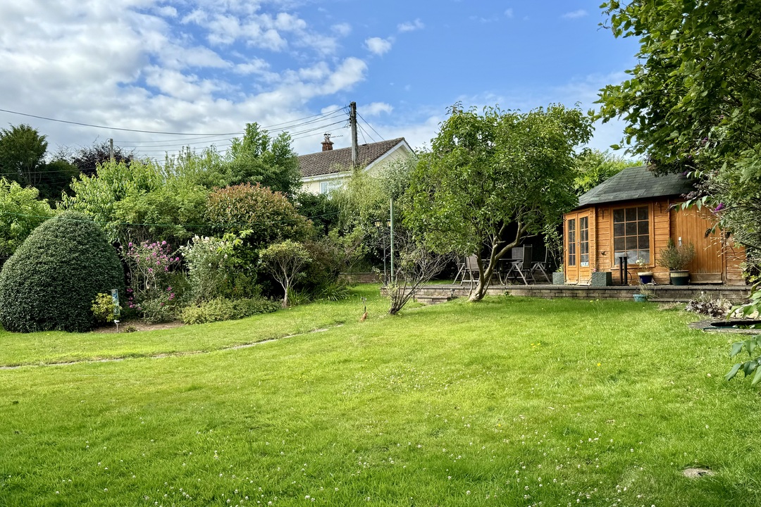 5 bed detached house for sale in St. Georges Well, Cullompton  - Property Image 2