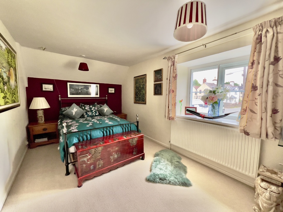 3 bed cottage for sale in Washford, Watchet  - Property Image 17