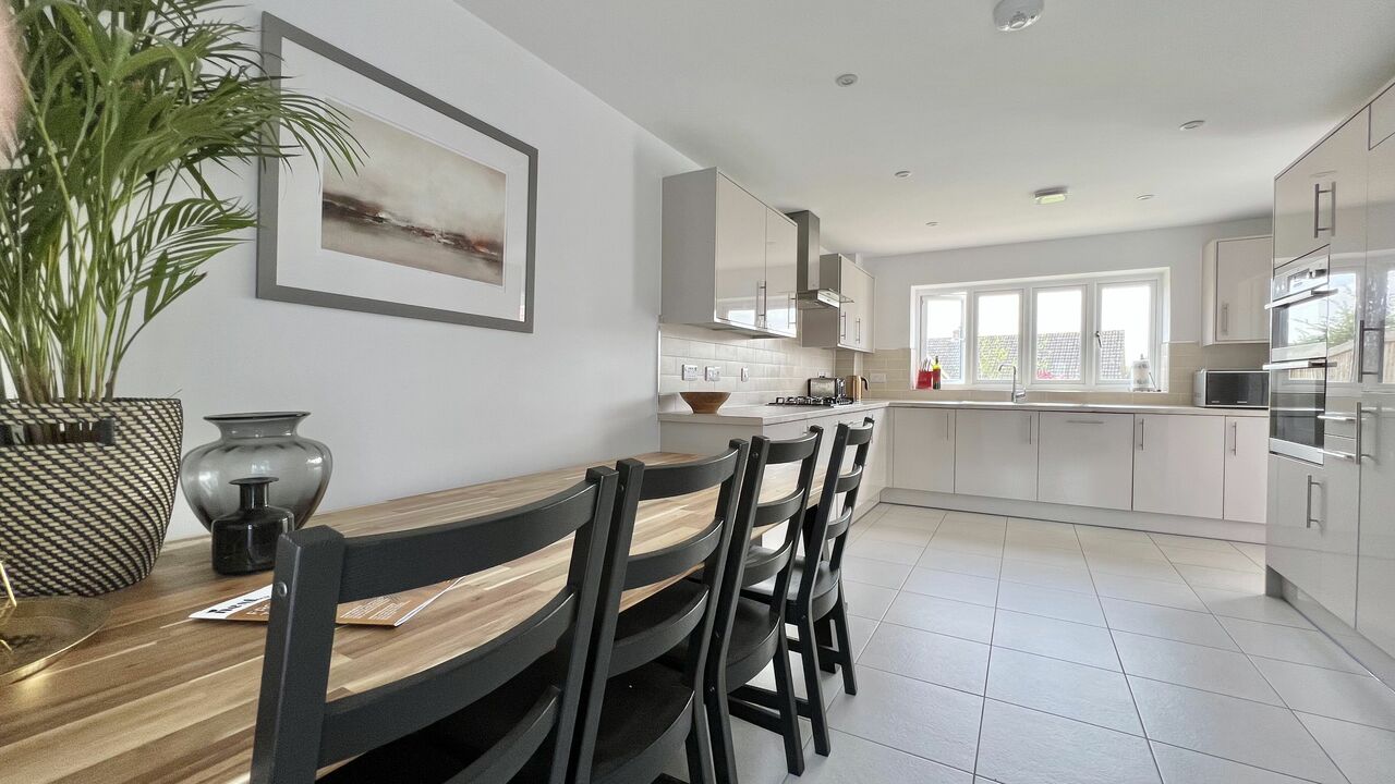 3 bed semi-detached house for sale in Wellington, Wellington  - Property Image 11