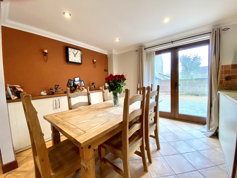 5 bed semi-detached house for sale, Taunton  - Property Image 12