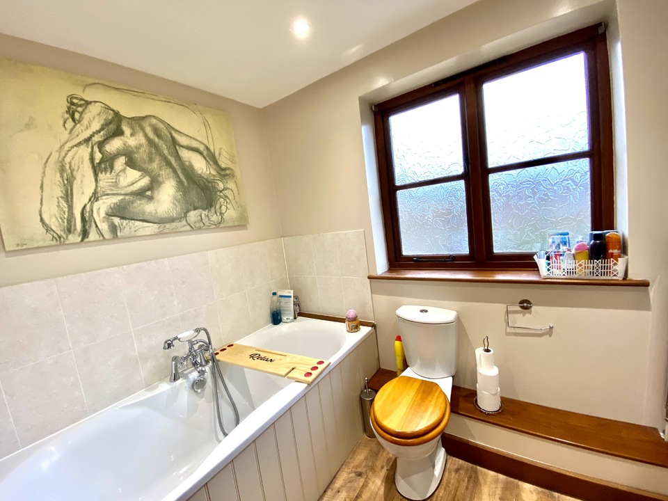 5 bed semi-detached house for sale, Taunton  - Property Image 32
