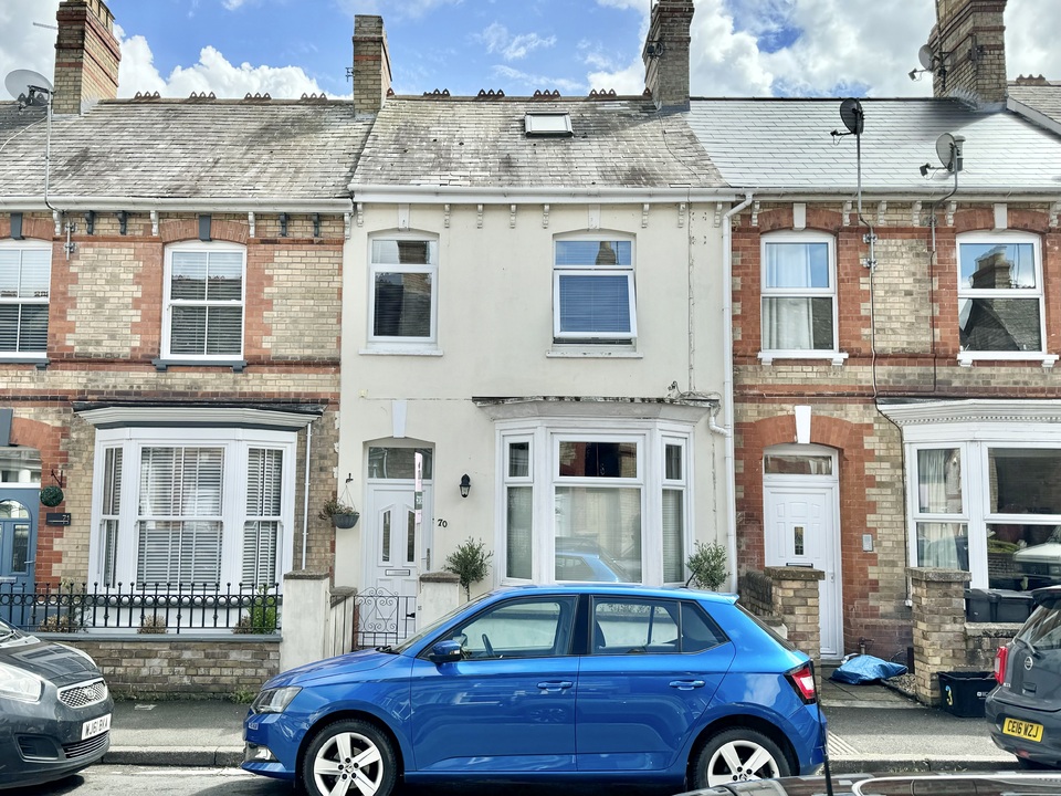 4 bed terraced house for sale in Greenway Avenue, Taunton  - Property Image 1